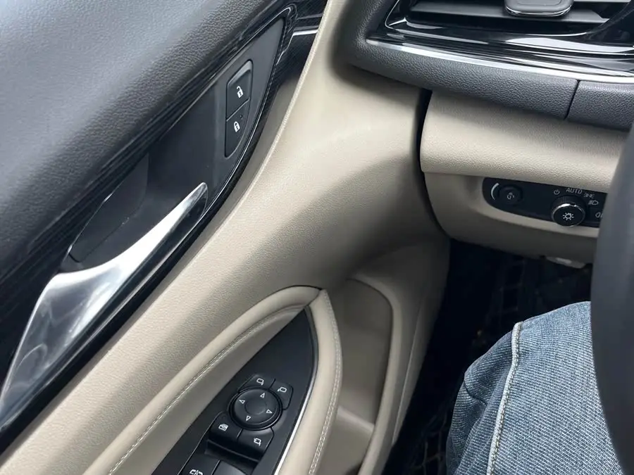 بيوك ريجال 2021 552T النخبة