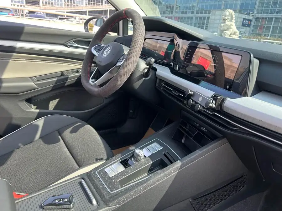 غولف 2021 280TSI DSG برو