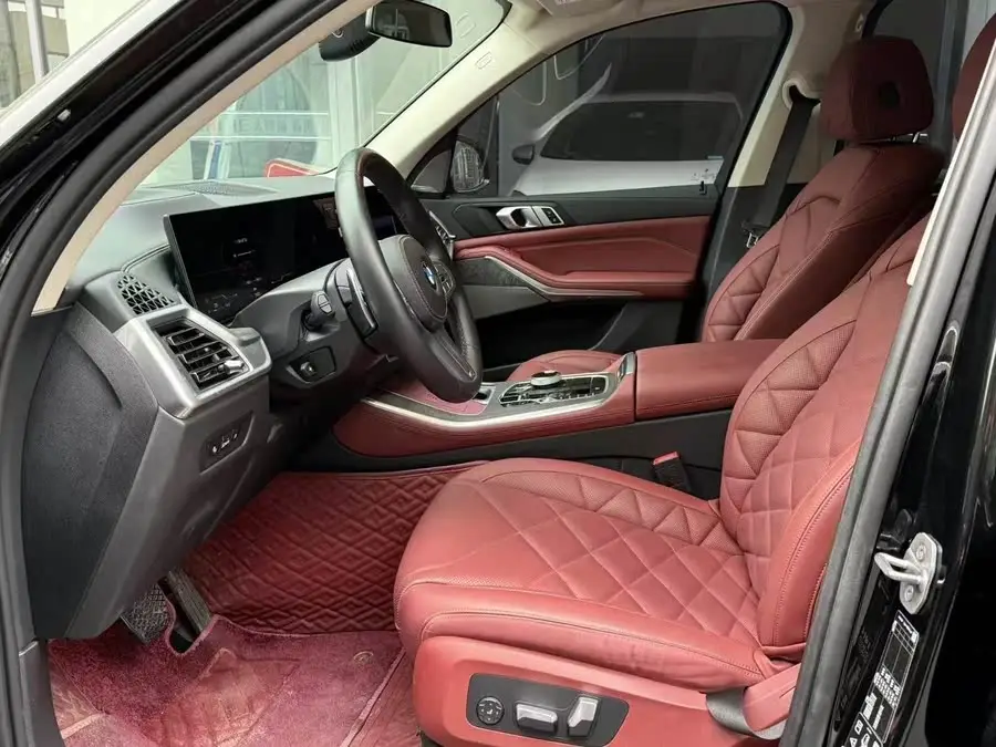 BMW X5 2023 xDrive 30Li Exclusive M Sport Night Package