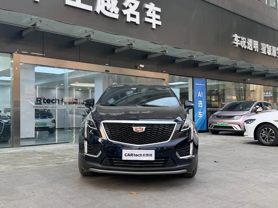 كاديلاك XT5 2022 2.0T فخامة دفع ثنائي