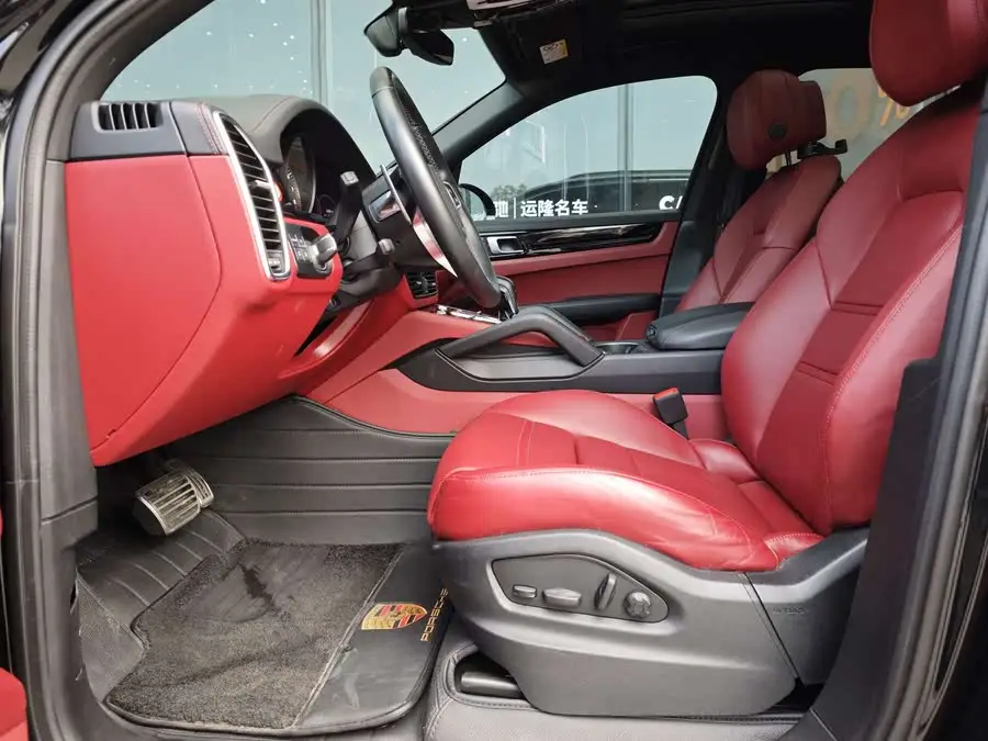 2020 Cayenne Cayenne S 2.9T