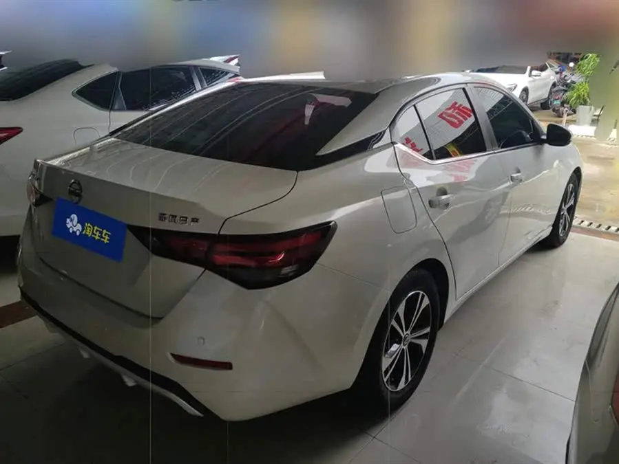 2021 نيسان سيلفي 1.6L XL CVT إصدار الاستمتاع