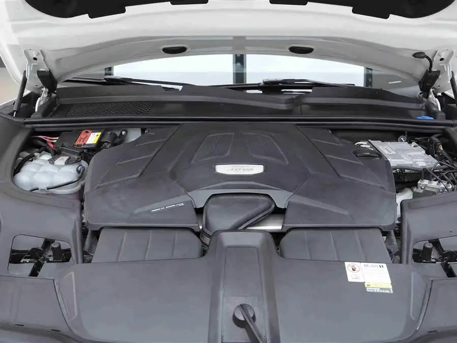 2023 Cayenne 3.0T Platinum Edition