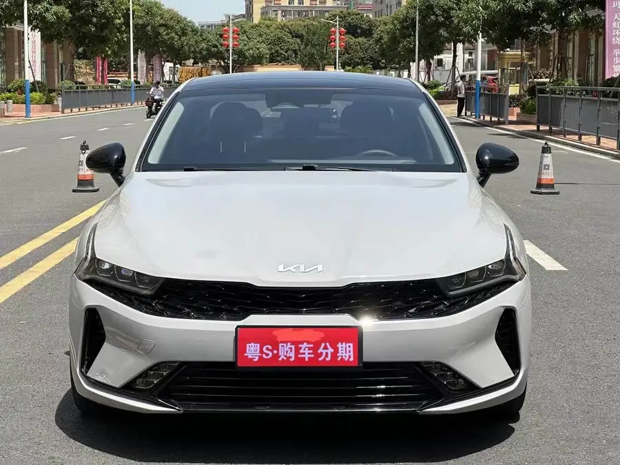 كيا K5 2021 380T GT-Line نسخة مُجددة