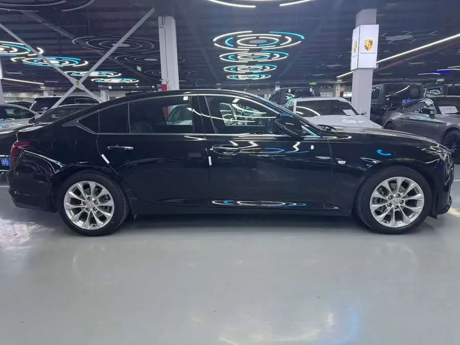 Cadillac CT5 2022 28T Luxury