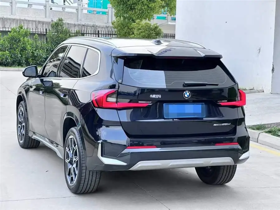 BMW X1 2023 sDrive25Li M Sport Package