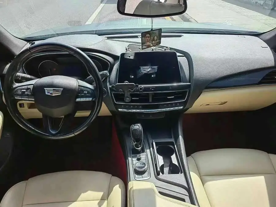 Cadillac CT5 2020 28T Fashion Edition