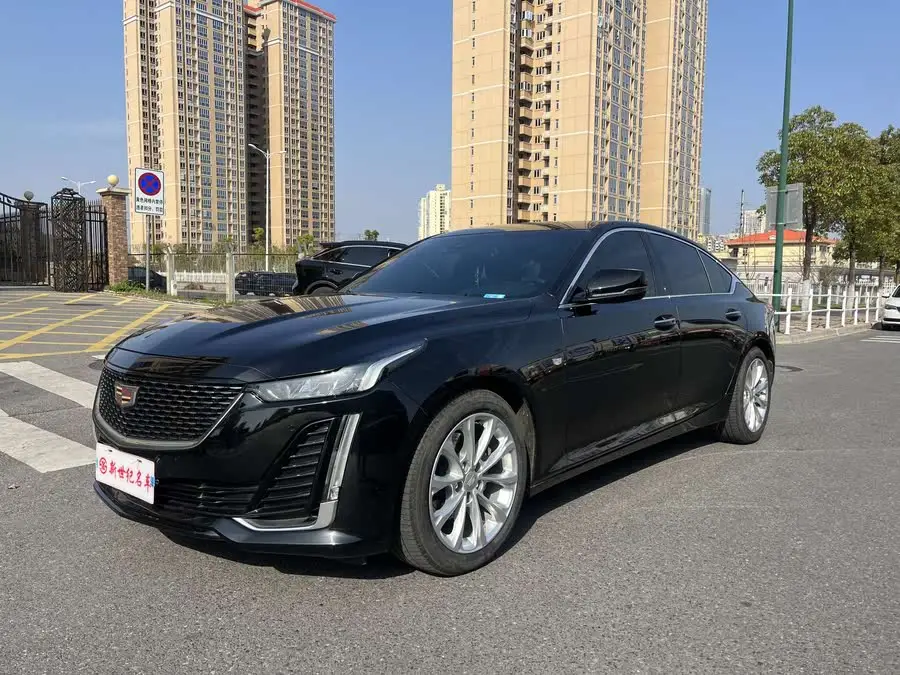 كاديلاك CT5 2021 28T الفاخرة