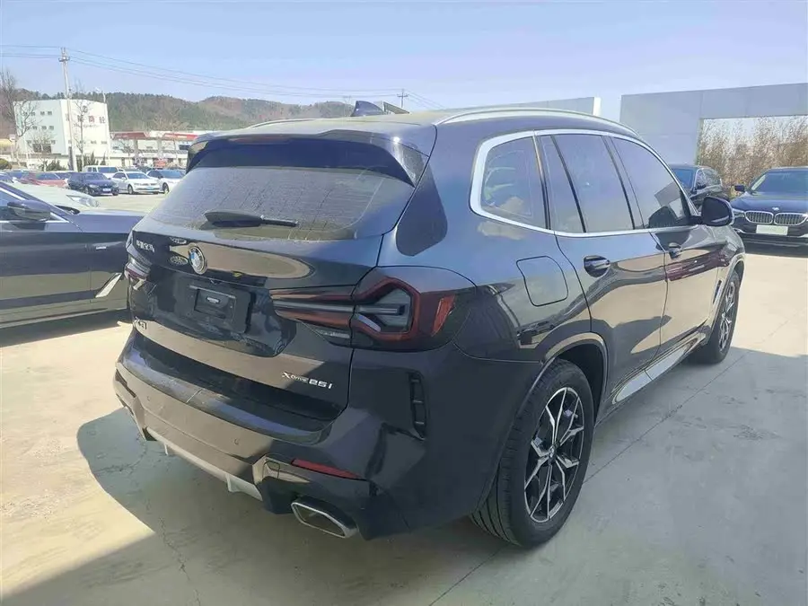 بي إم دبليو X3 2022 xDrive25i حزمة M الرياضية