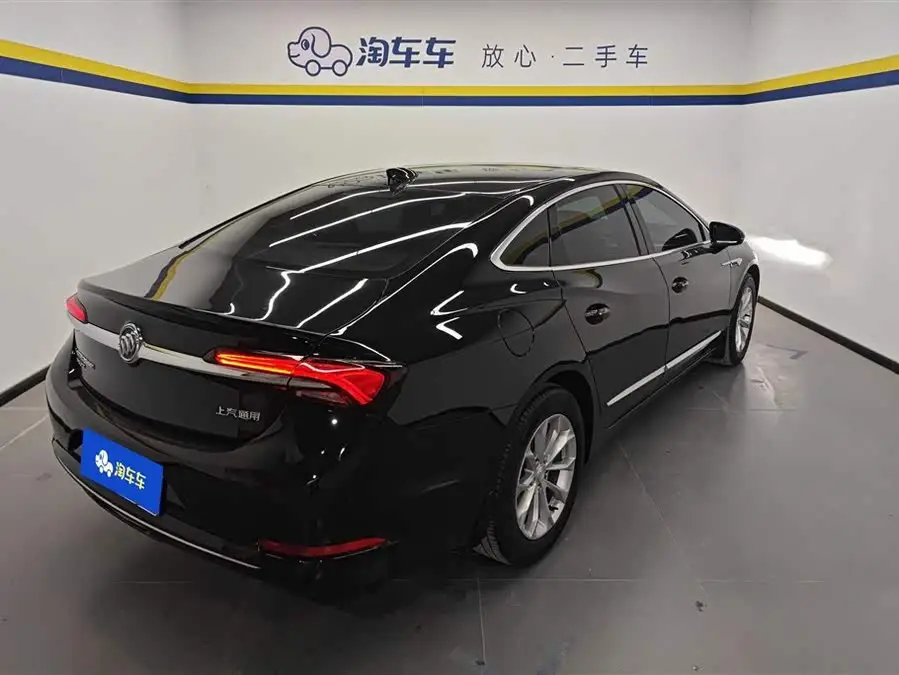 بيوك GL8 2021 552T الفاخرة