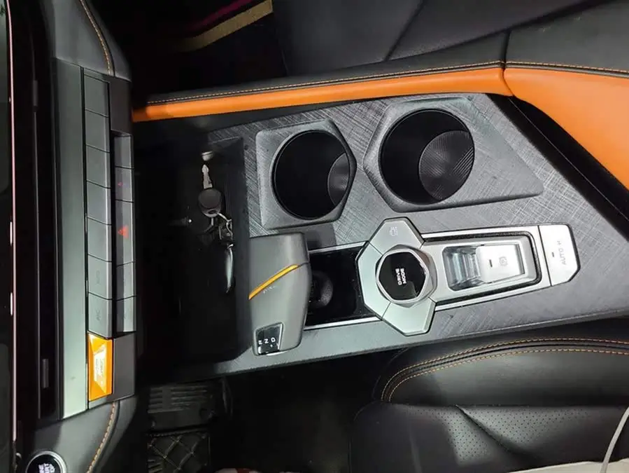 Changan UNI-V 2022 1.5T Premium