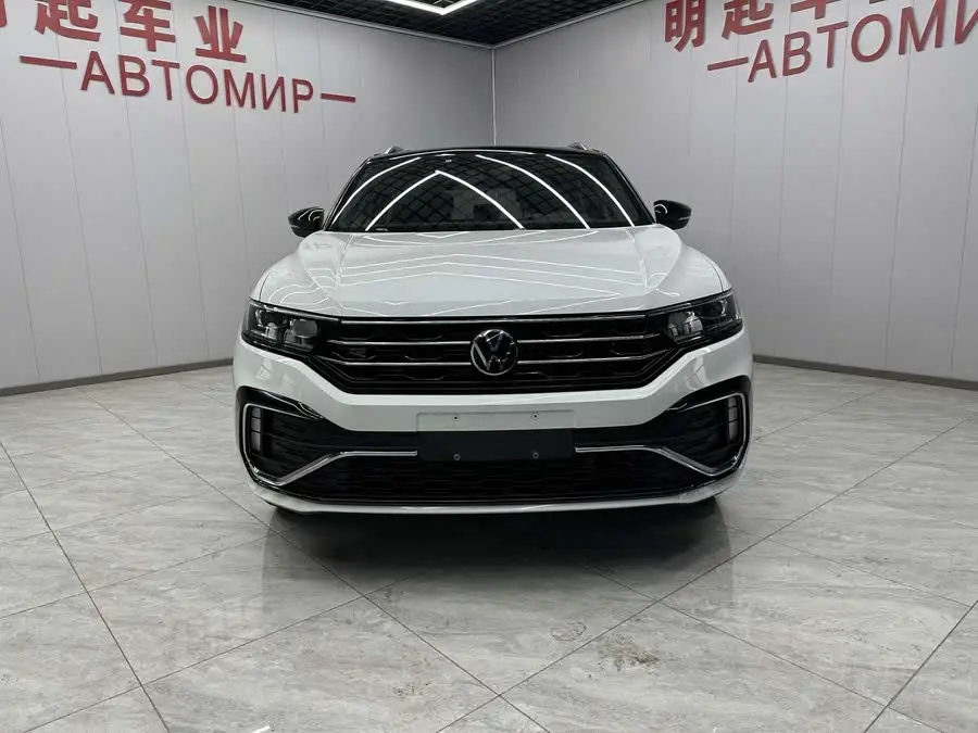 T-ROC 2021 نموذج تجديد 280TSI DSG دفع ثنائي R-Line Pro إصدار الاتصال الذكي