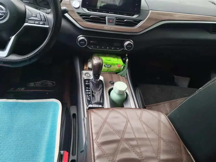 Altima  2021 2.0L XL Comfort Version