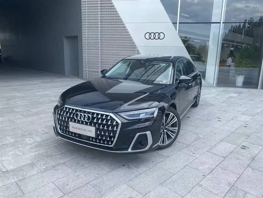 Audi A8 2024 A8L 45 TFSI quattro Luxury