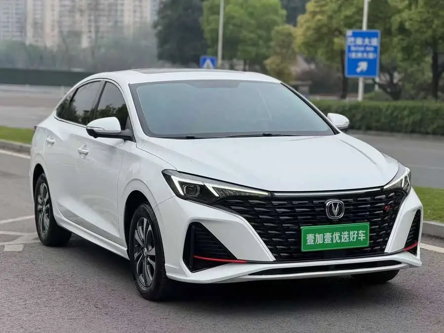 يدونغ 2022 بلس بلو ويل NE 1.4T GDI DCT النسخة المميزة