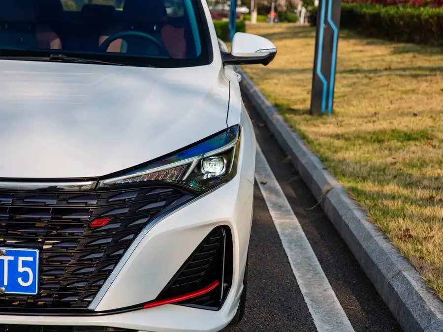 Yidong 2022 PLUS Blue Whale NE 1.4T GDI DCT Premium Edition