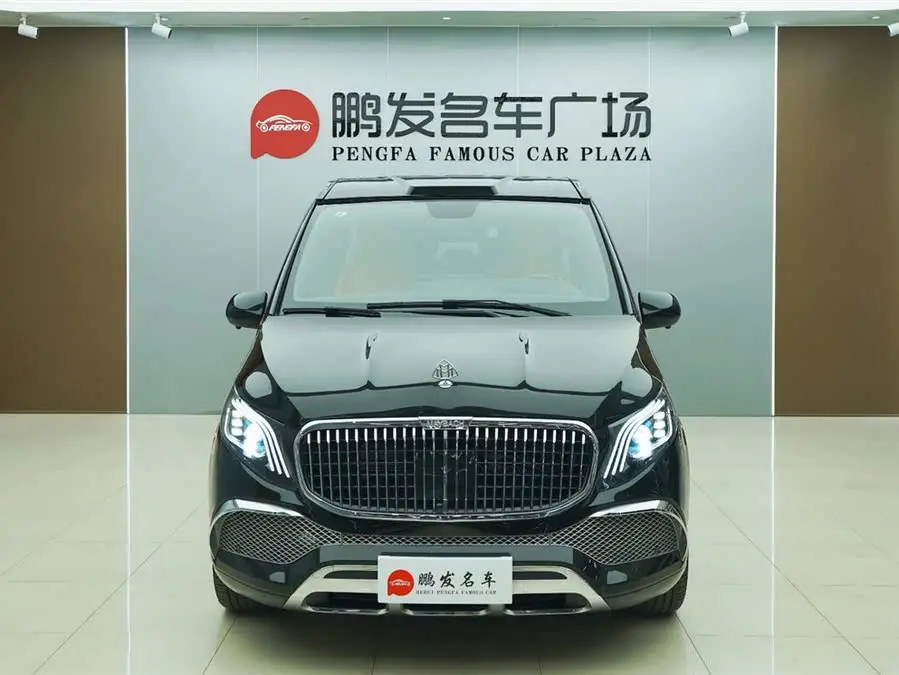 فئة V 2023 2.0T إصدار النخبة 7 مقاعد