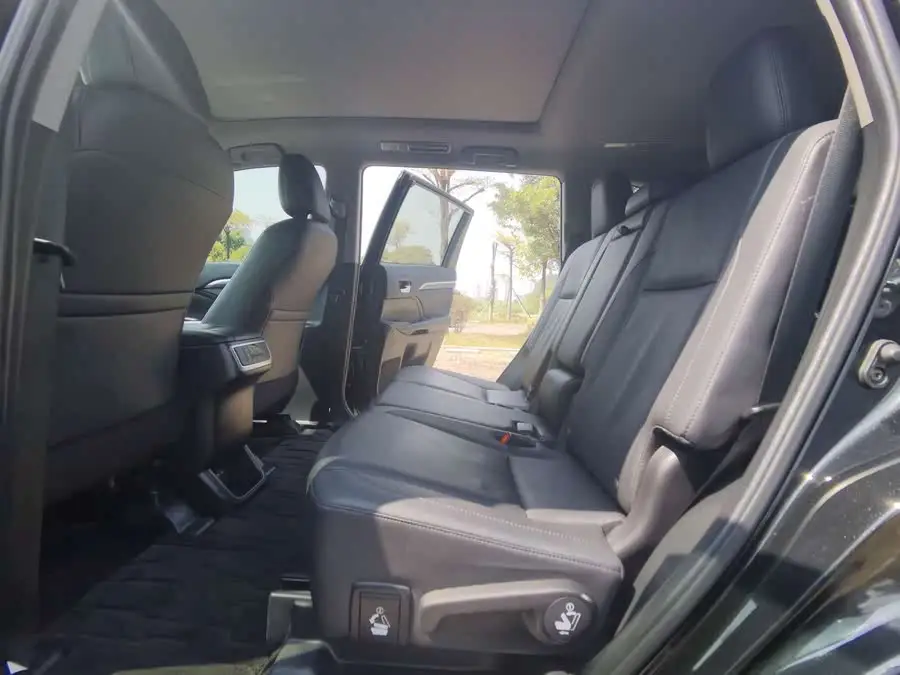 Highlander 2021 2.0T AWD Premium 7-Seater