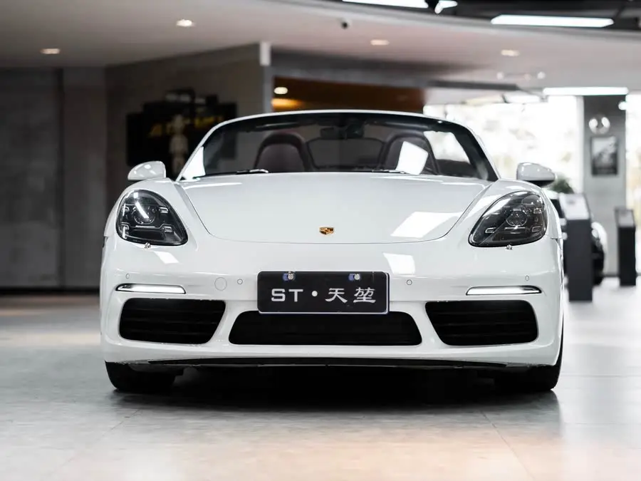 Porsche 718 2022 Boxster 2.0T