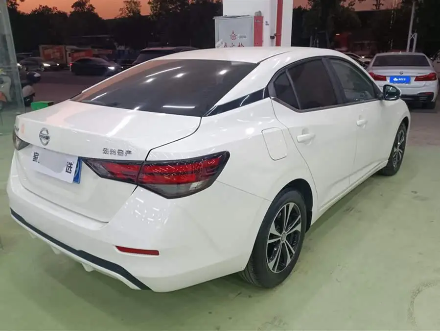 2022 نيسان سيلفي 1.6 لتر XL CVT إصدار الاستمتاع