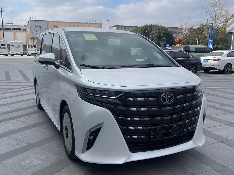 ألڤارد 2024 نسخة ثنائية المحرك 2.5 لتر الفاخرة