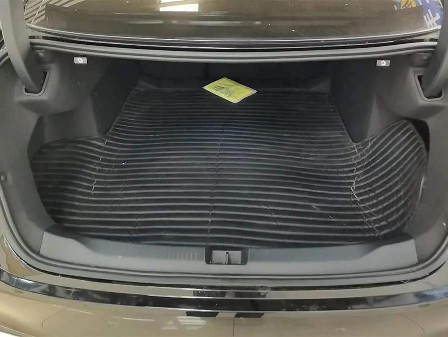 بويك لاكروس 2023 28T بريميوم