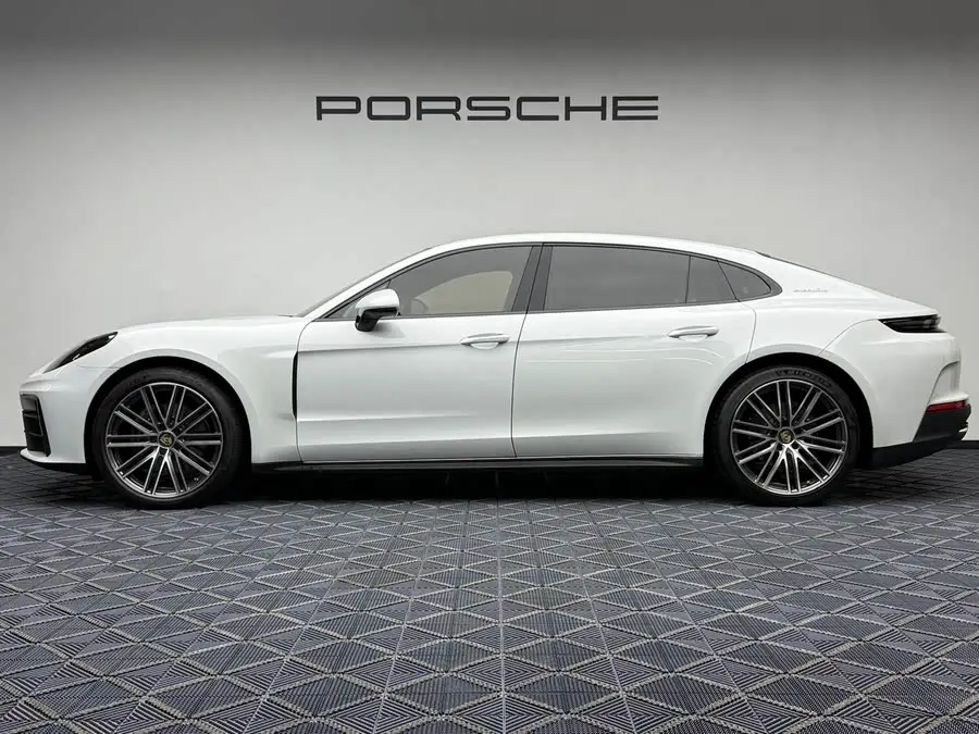 2024 Panamera 4 Executive Long Wheelbase 2.9T