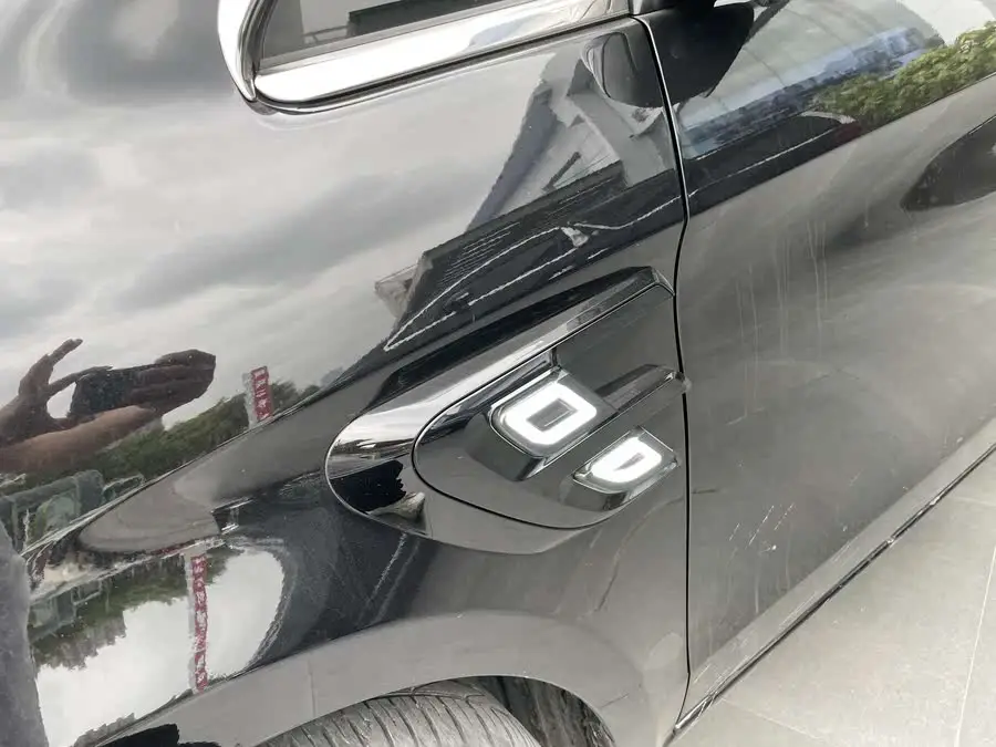 Vito 2023 2.0T Business Edition 7-seater