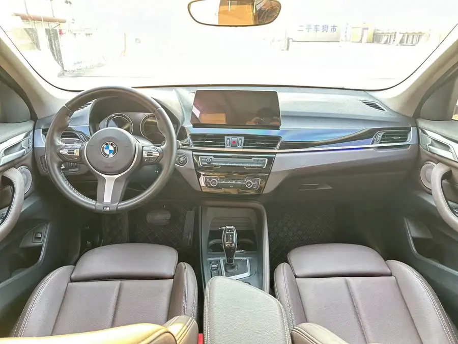 BMW X1 2022 sDrive25Li Leading Edition