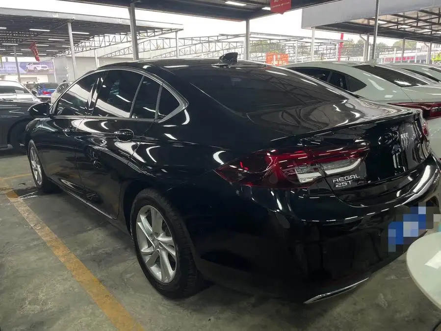 بيوك ريجال 2024 25T النسخة العليا