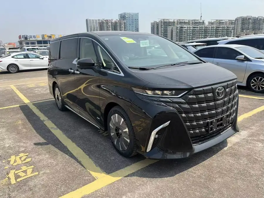 ألفارد 2025 الهجين 2.5L الإصدار الذهبي المميز