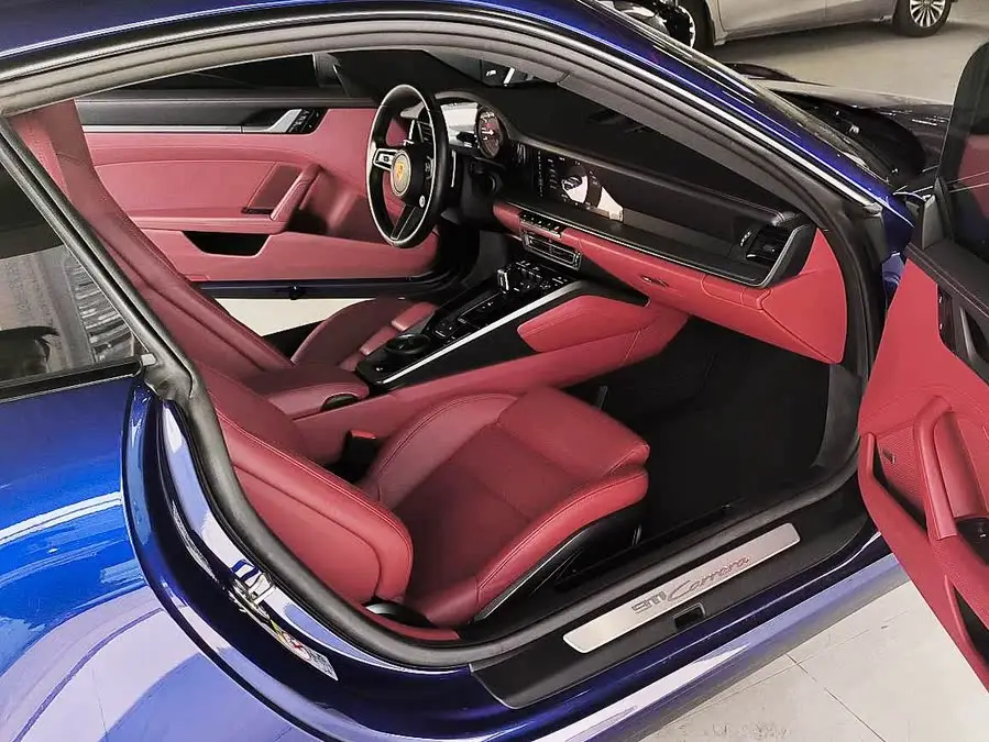 Porsche 911 2020 Carrera 3.0T