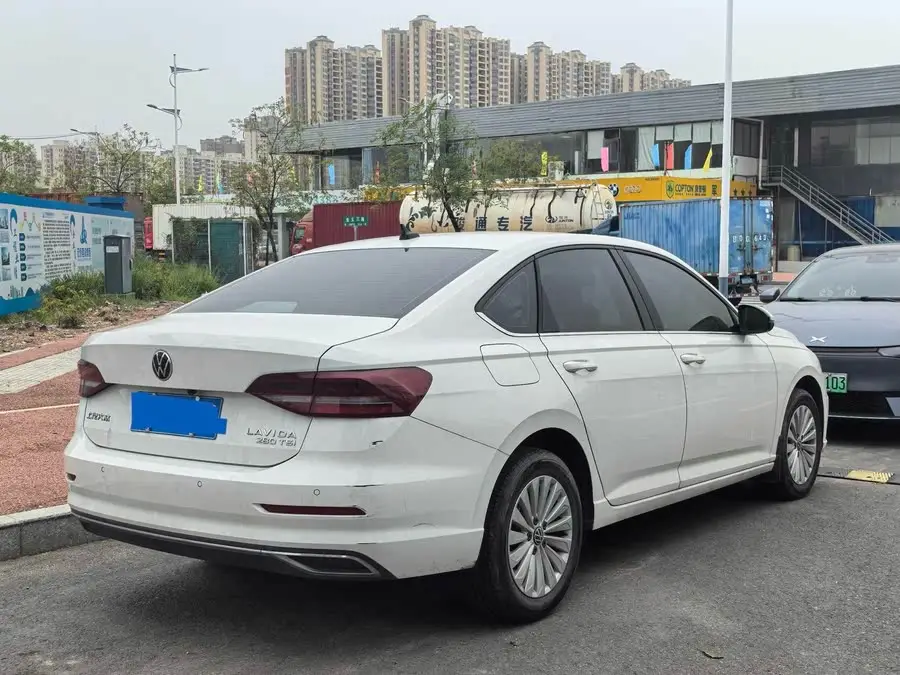 لافيدا 2022 280TSI DSG نسخة الراحة