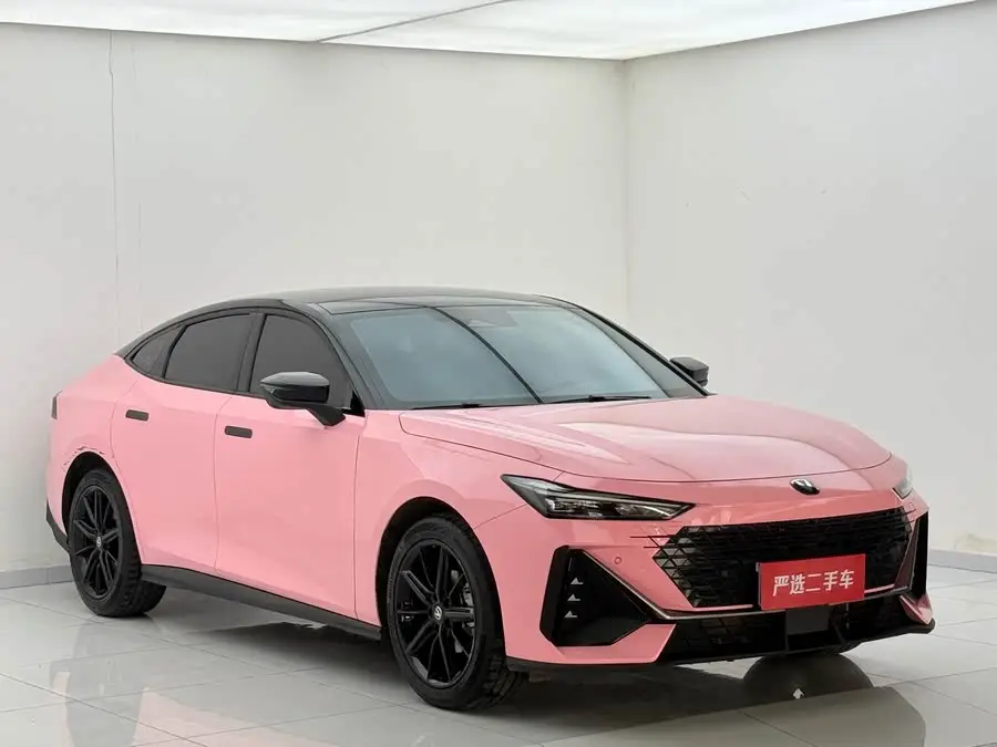 Changan UNI-V 2023 1.5T Premium