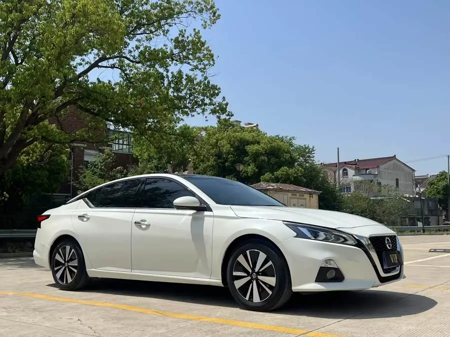 تينا 2021 2.0L XL نسخة الراحة