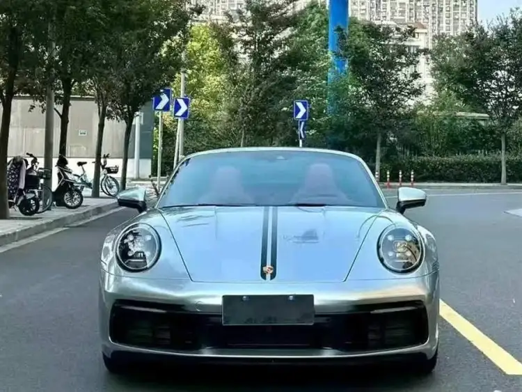 Porsche 911 2022 Targa 4 3.0T