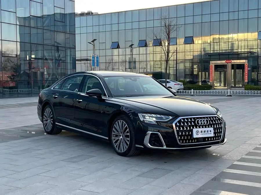 Audi A8 2023 A8L 50 TFSI quattro Premium