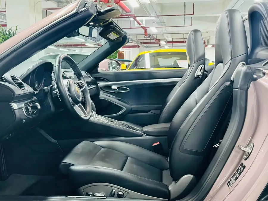 Porsche 718 2022 Boxster 2.0T