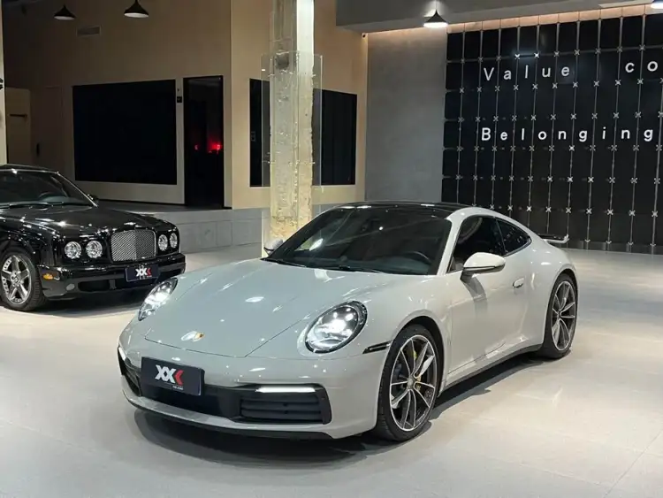 Porsche 911 2022 Carrera 3.0T