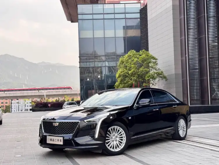 Cadillac CT6 2021 28T Fashion Edition