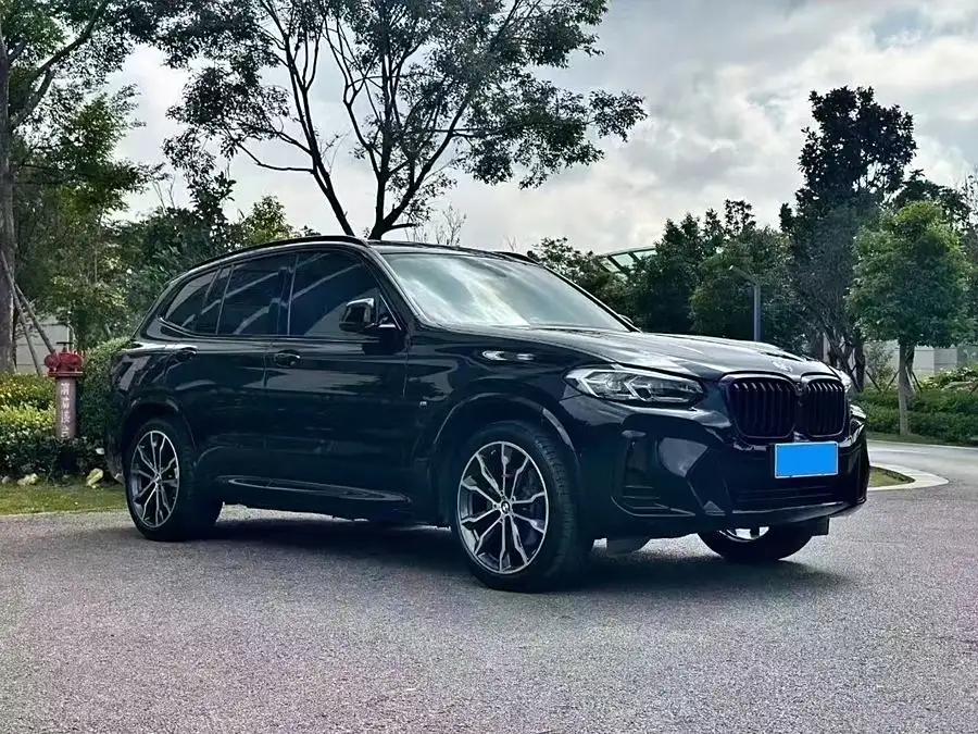 BMW X3 2022 xDrive30i Leading M Night Package
