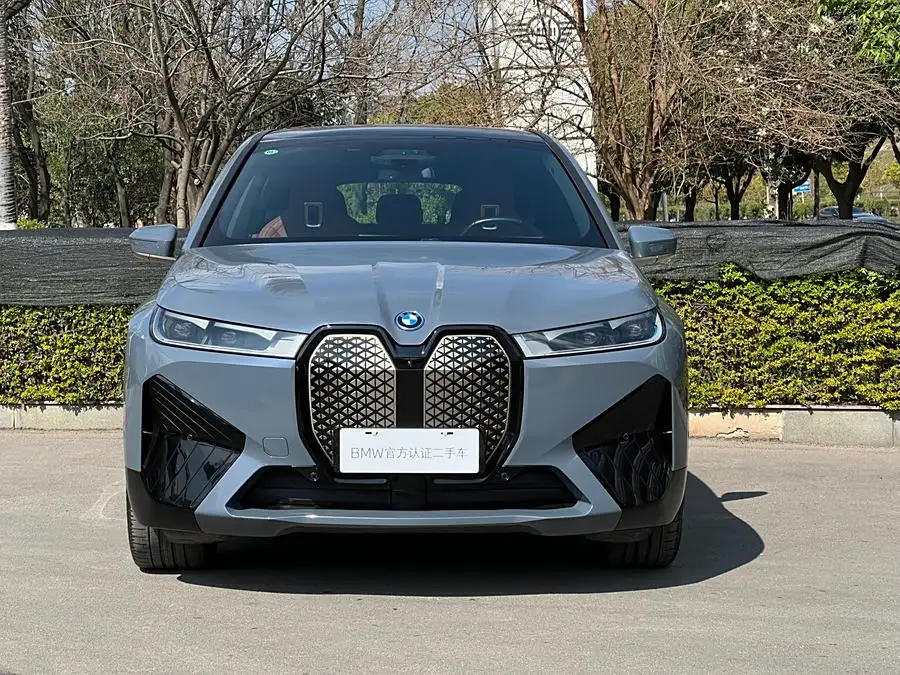 BMW iX 2022 M60