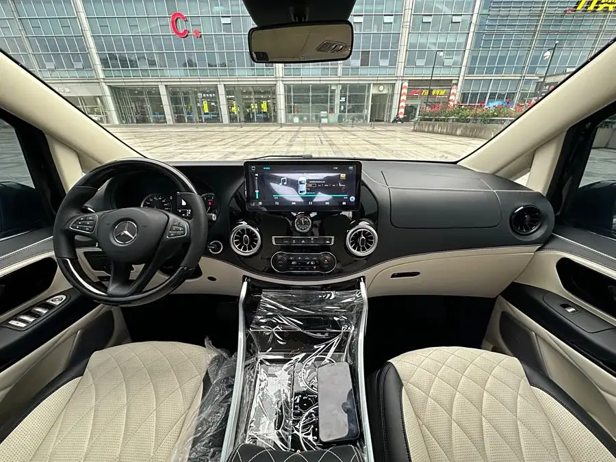 فيتو 2023 2.0T إصدار النخبة 7 مقاعد