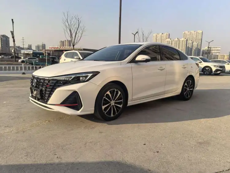 Yidong 2022 PLUS Blue Whale NE 1.4T GDI DCT Flagship