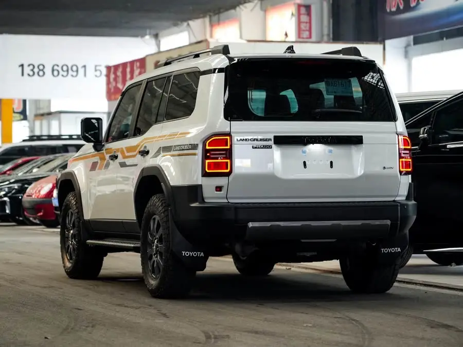 2024 تويوتا برادو 2.4T وايلد WX الإصدار 6 مقاعد