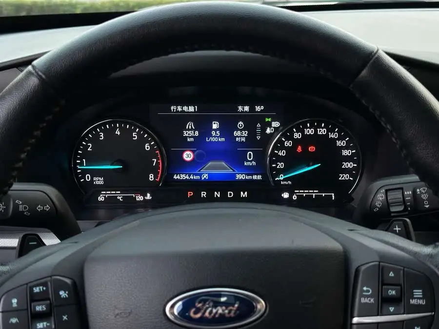 Explorer 2020 EcoBoost 285 RWD Trend Edition 6-seater