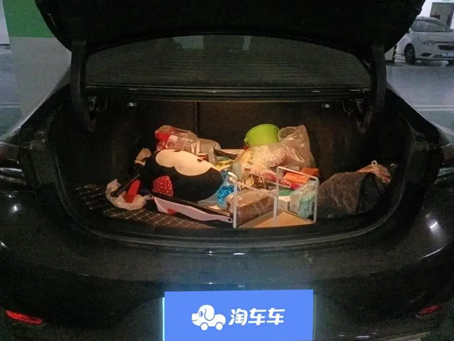 بويك لاكروس 2022 652T فاخرة