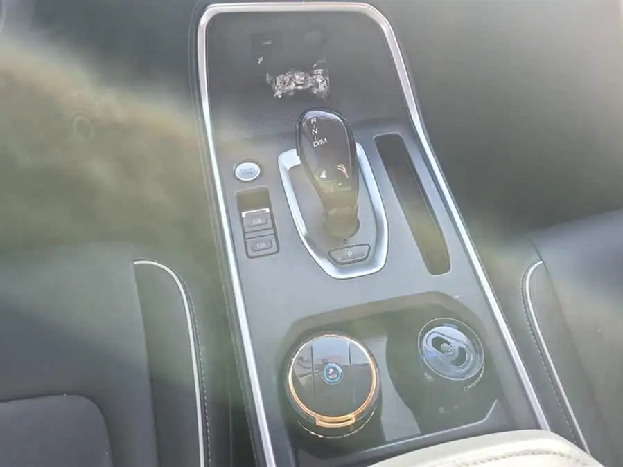 هافال H6 2021 إصدار الاتجاه الوطني 1.5T أوتوماتيكي نسخة حضرية