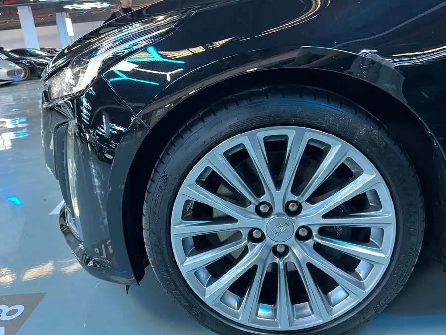 كاديلاك CT5 2022 28T بريميوم