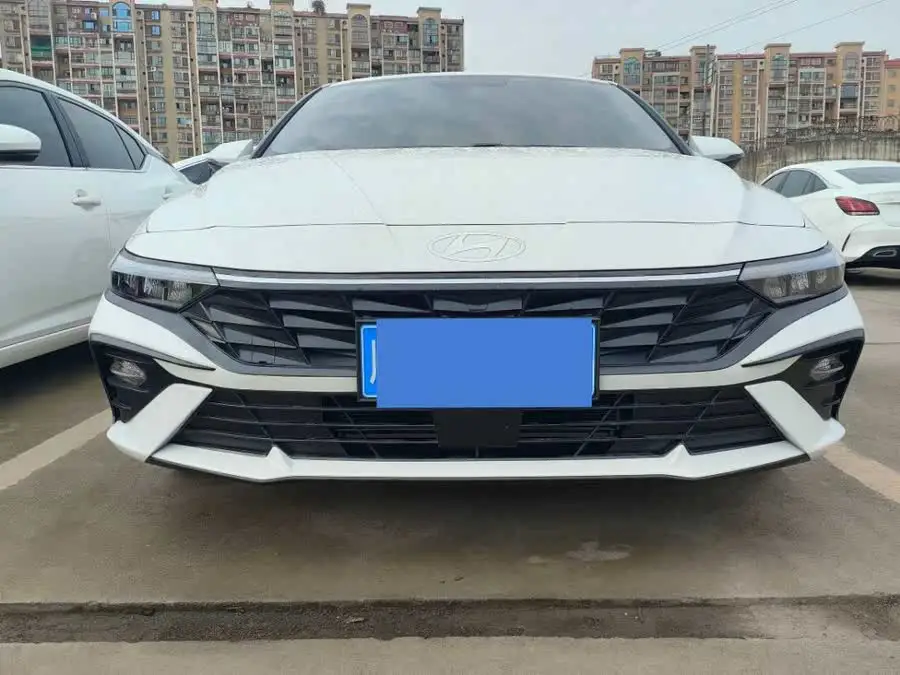 إيلانتر 2023 1.5 لتر CVT GLX النخبة